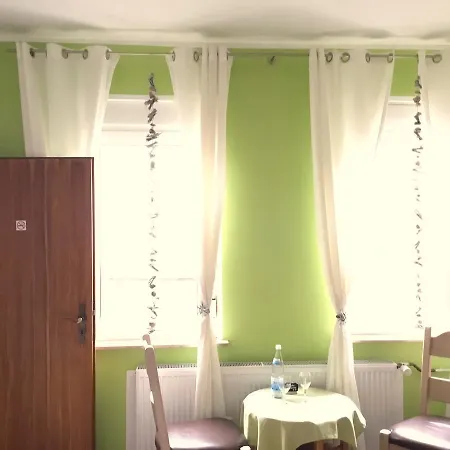 Hotel Reblaube Pensión