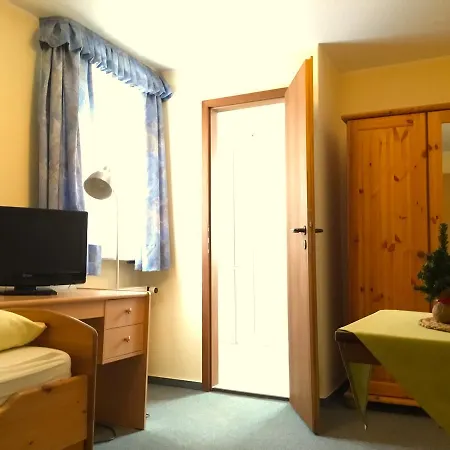 Pensión Hotel Reblaube 2*